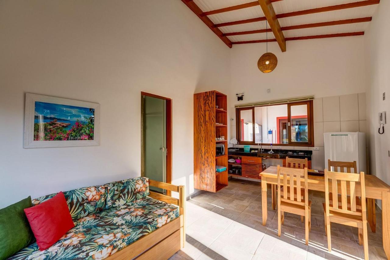 Condominio Na Praia Do Lazaro Ubatuba Eksteriør billede